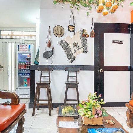 Hotel Hospedaje Caney "Descanso & Tradicion" Ayenda 1422 卡利 外观 照片